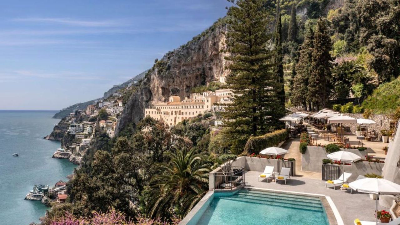 cliffside pool overlooking the ocean